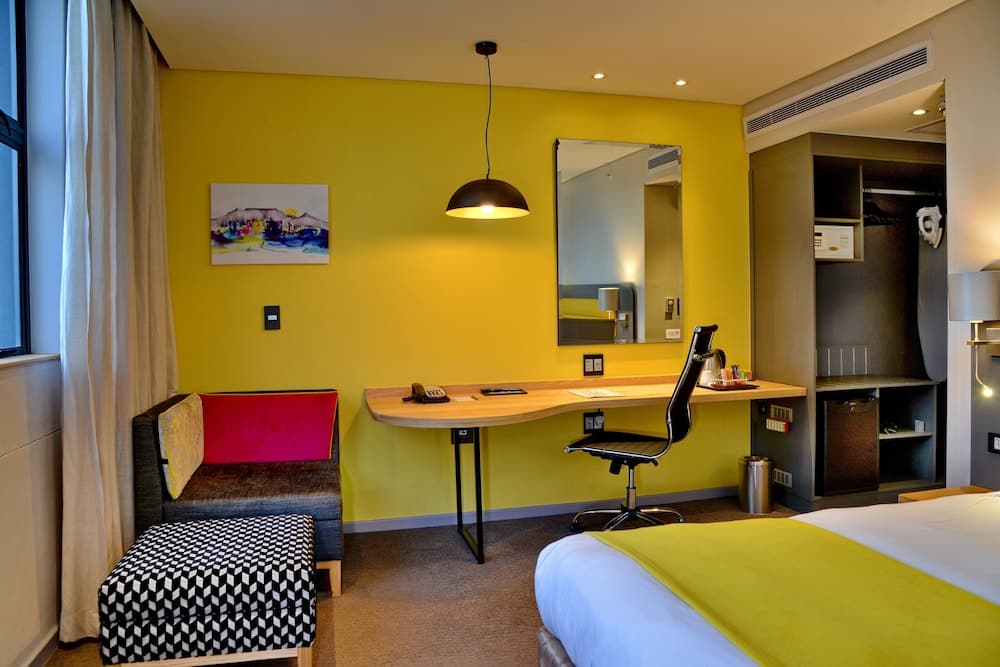 Cresta Grande Cape Town, Room