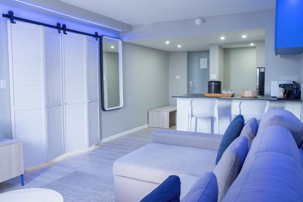 TRYP by Wyndham Aruba [Exclusivo Bloqueos], Living area