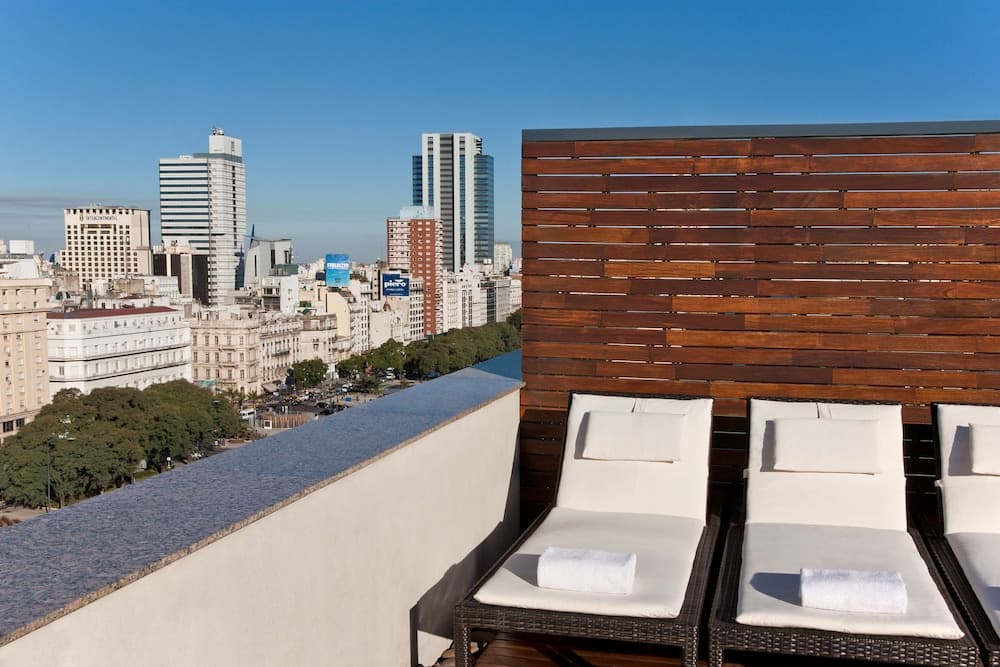 NH 9 de Julio ou Similar, Spa