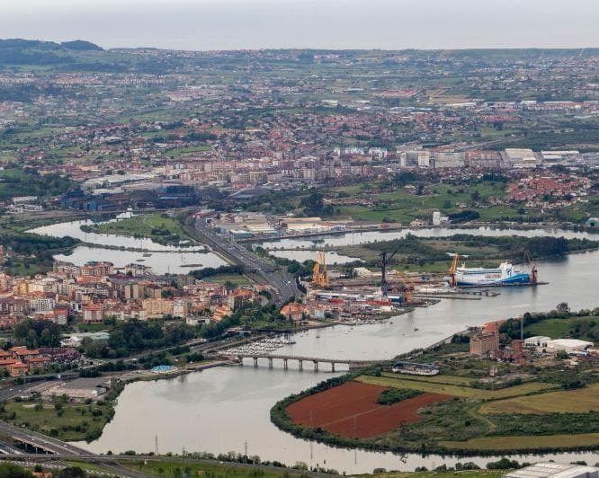 El Astillero, Espanha