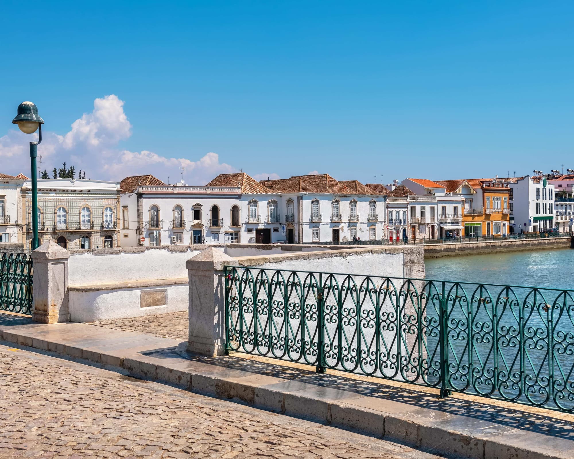 PROMOÇAO 2x1 BRASILEIROS NAS MARAVILHAS DE PORTUGAL COM ALGARVE