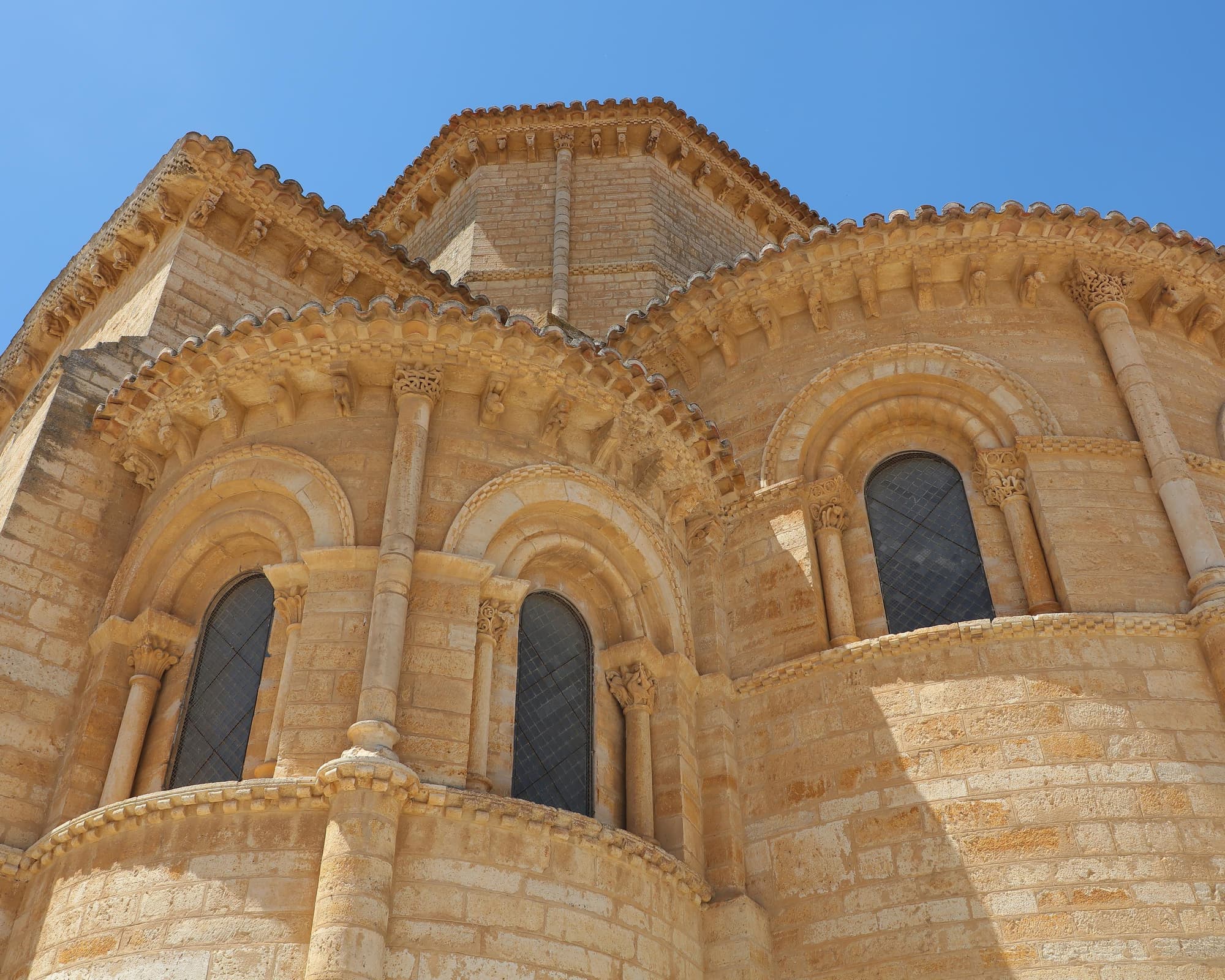 弗羅米斯塔, 西班牙