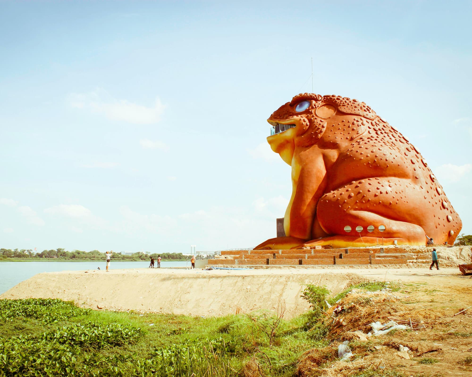 ヤソトン, タイ