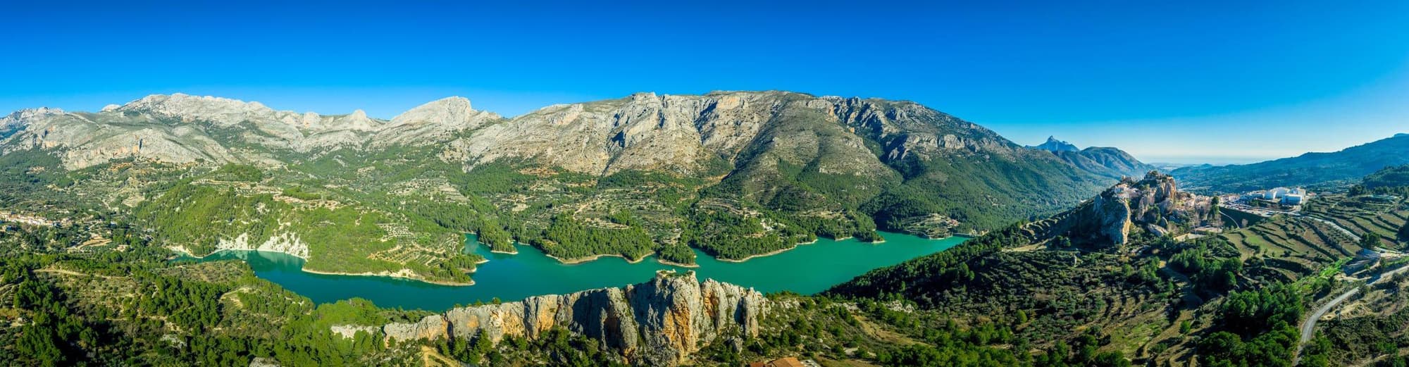 El castell de Guadalest, Spain