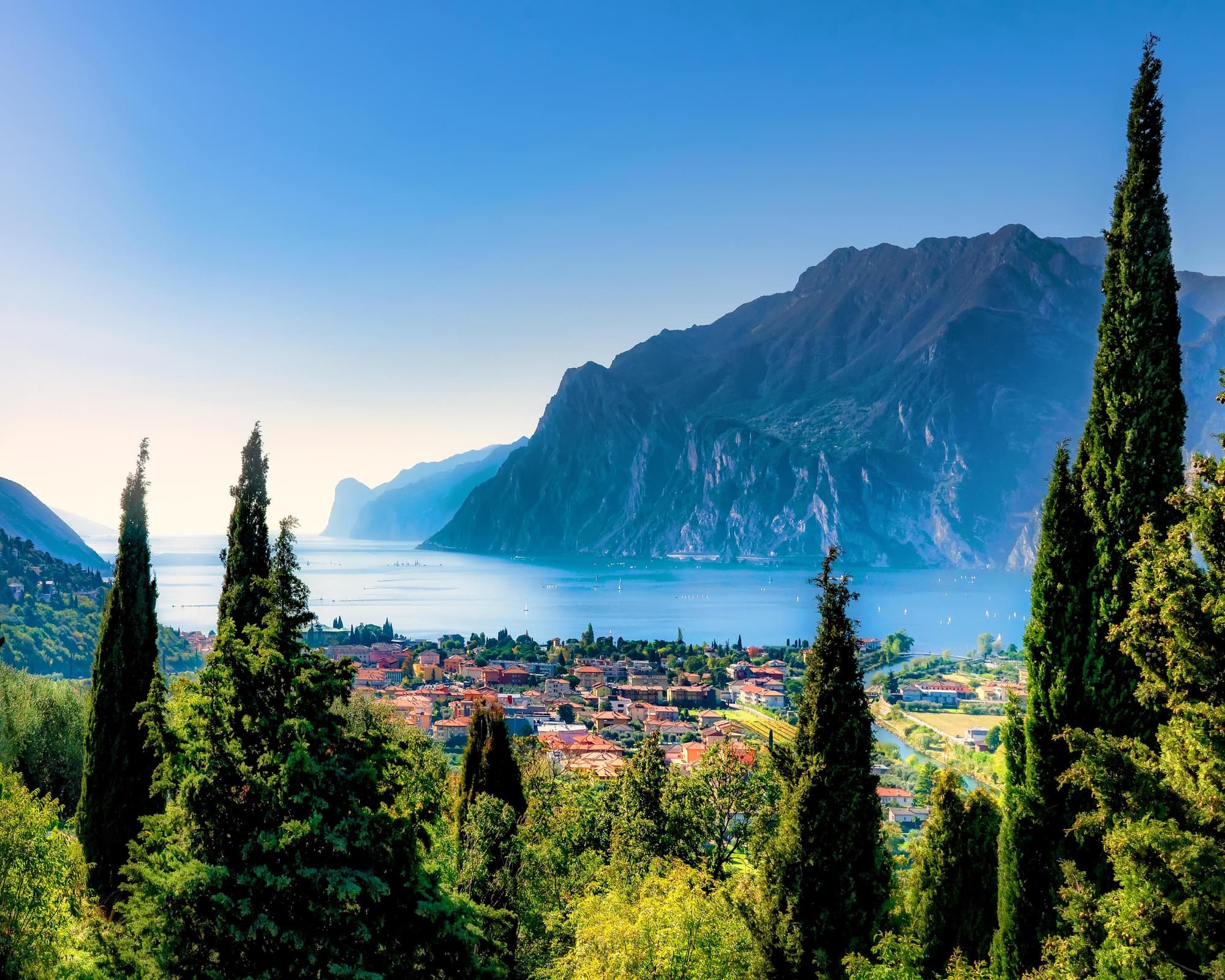 Sur la route : Au coeur des lacs italiens - 8J/7N 3* avec location voiture