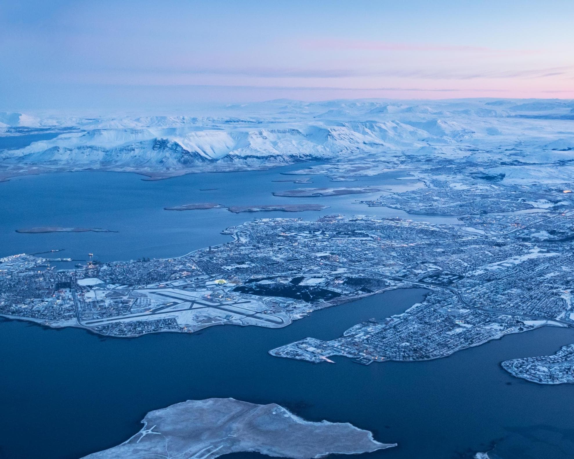 Islandia, maravilla natural (desde otros orígenes en tren)