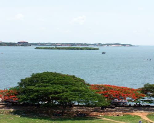 POR EL SUR DE LA INDIA