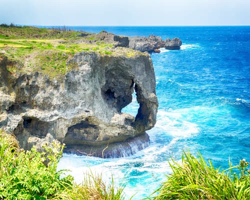 Paradis Japonais : Tokyo, Kyoto, Osaka et les plages d’Okinawa en 4*