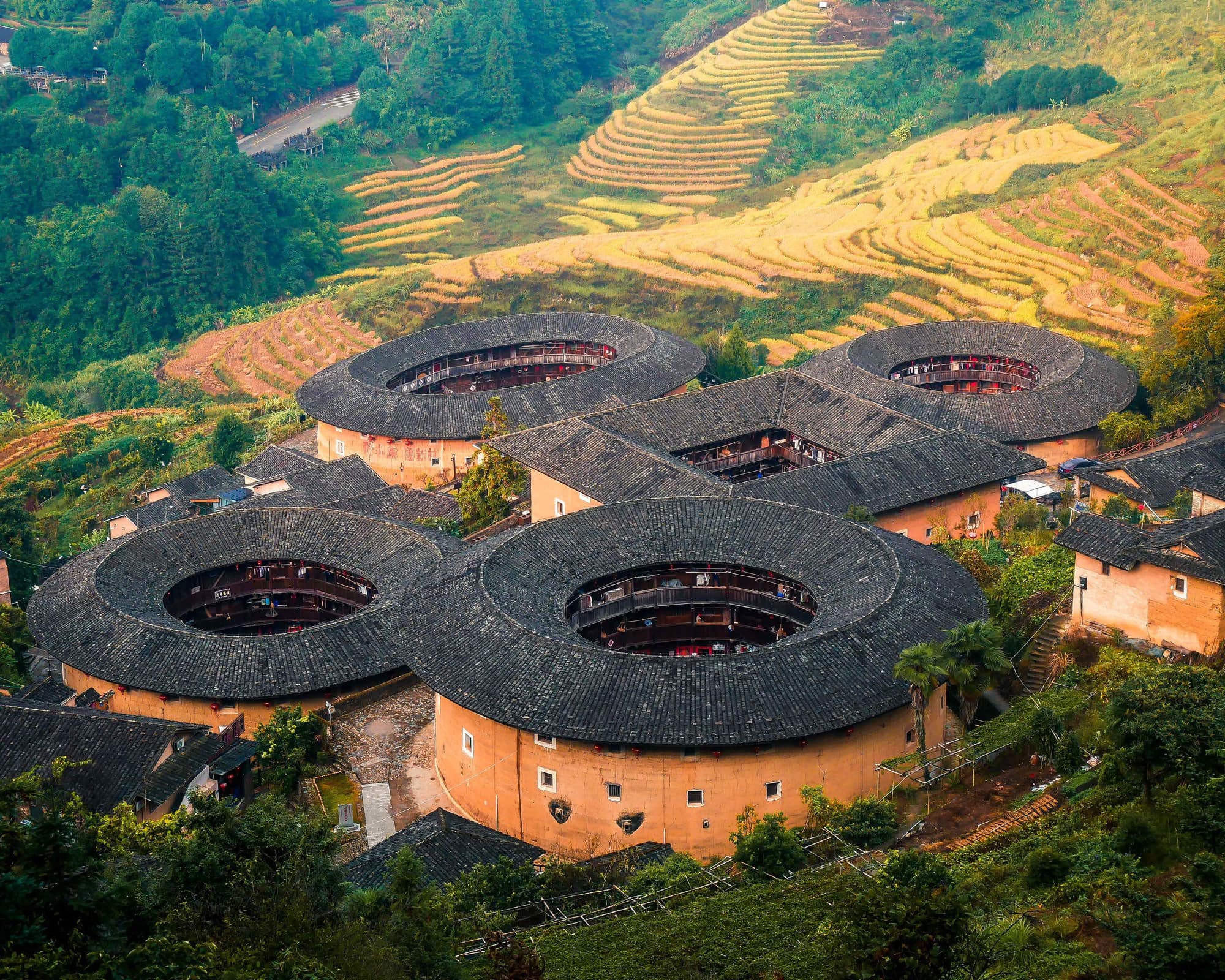 China: Bike Rides & Village Walks