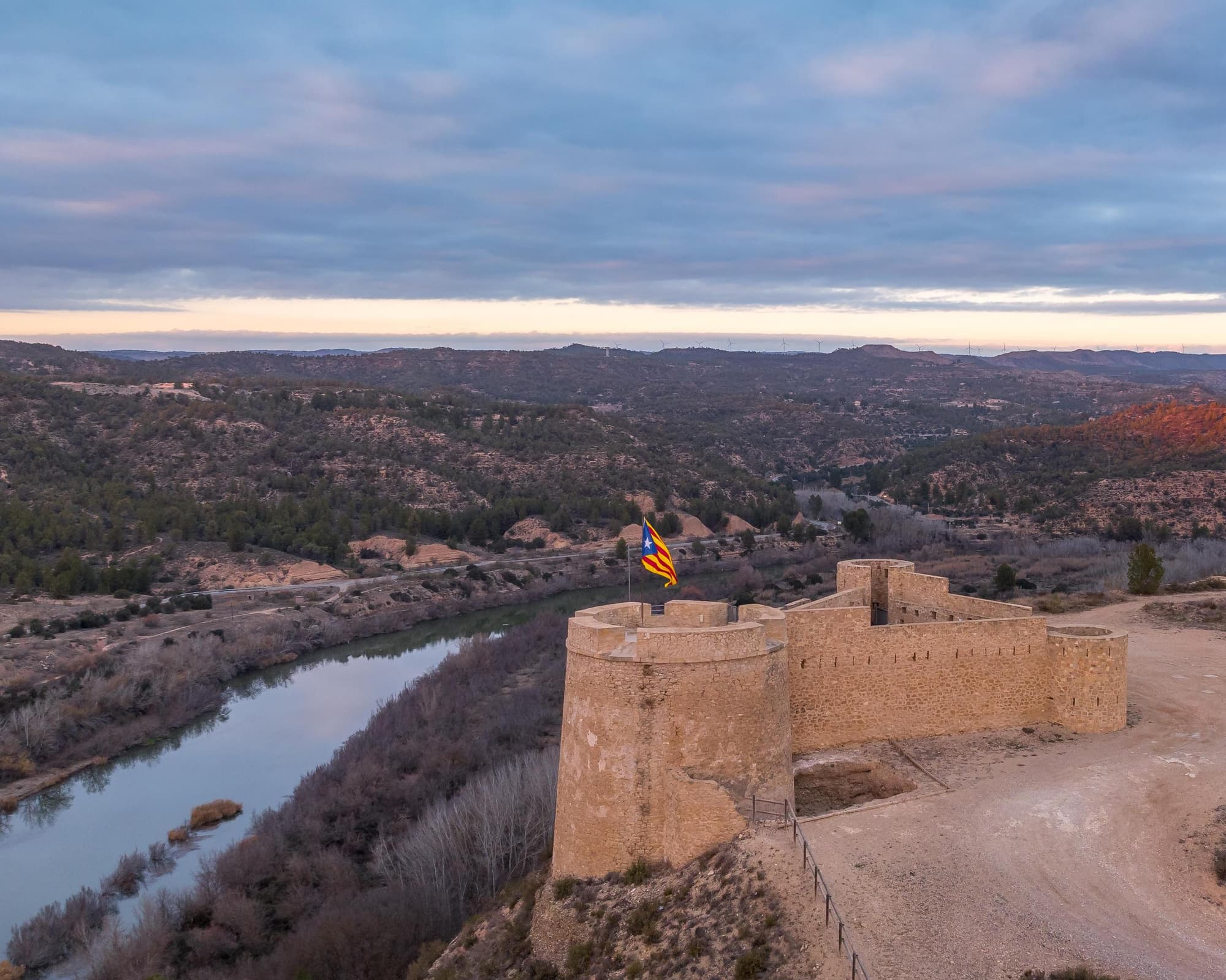 弗利克斯, 西班牙