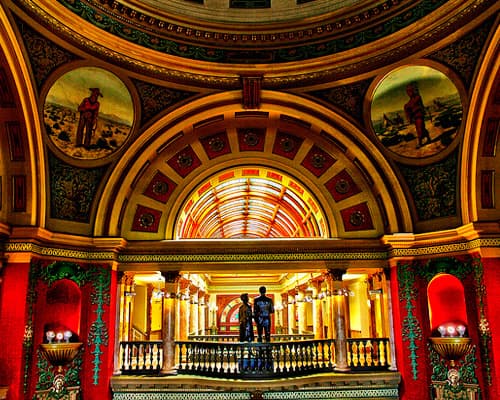 The Land of Endless Skies & National Parks - Standard