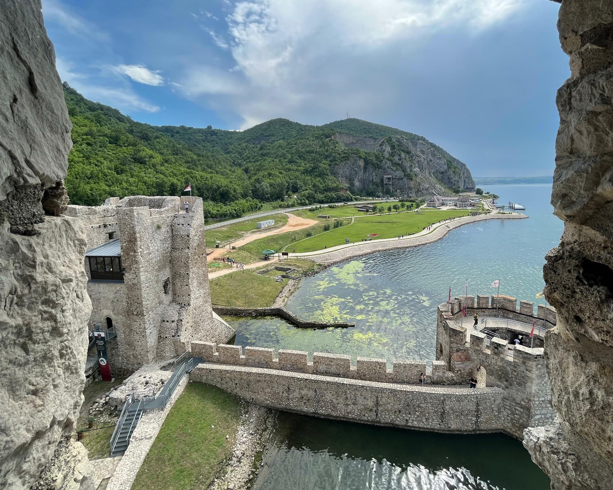 Joyas de Serbia y Balcanes - Fin Zagreb (2026)