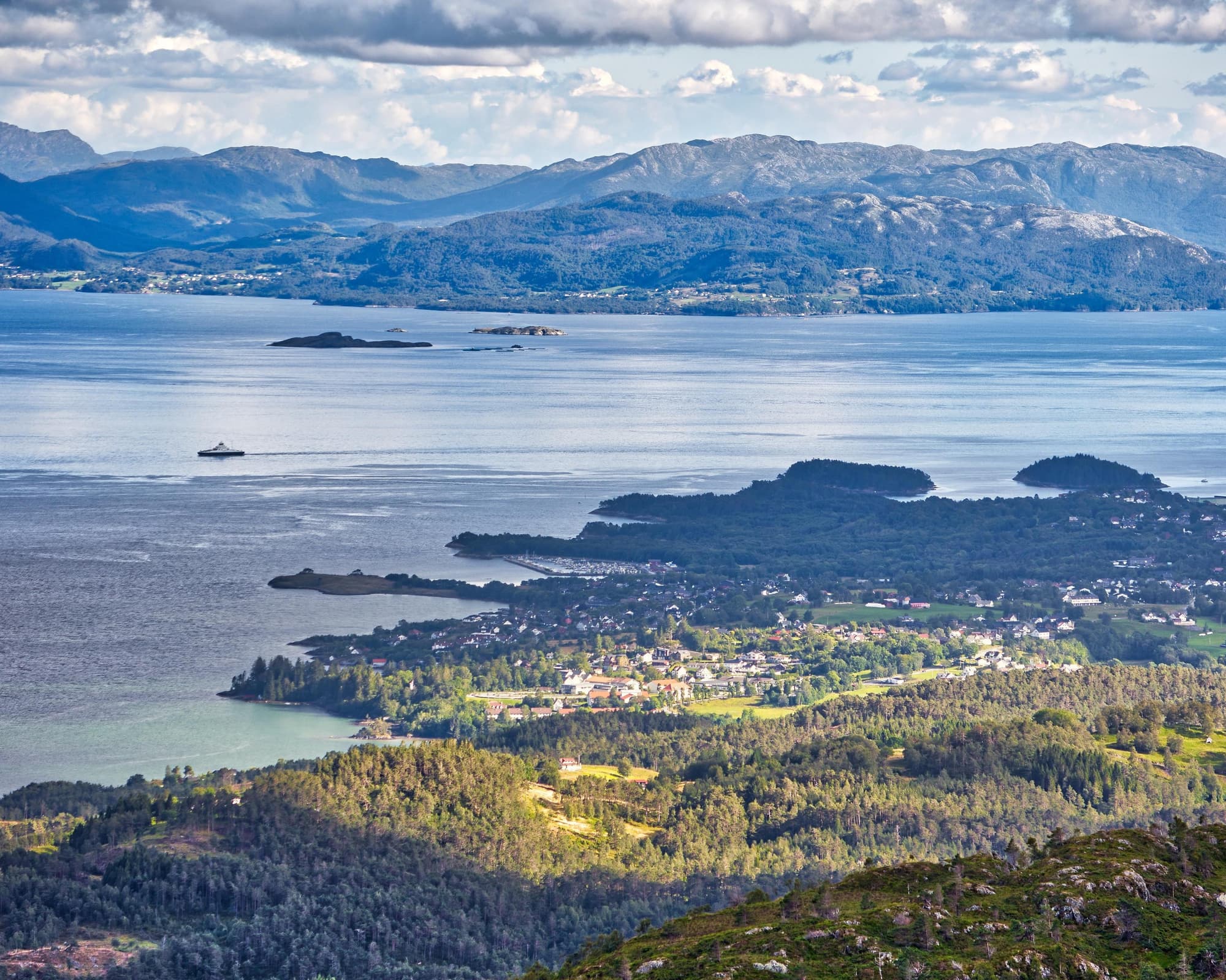 Trésors des Fjords et Capitales scandinaves 15J/14N