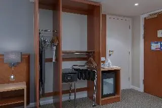 Holiday Inn London - Kensington Forum, 