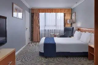 Holiday Inn London - Kensington Forum, 