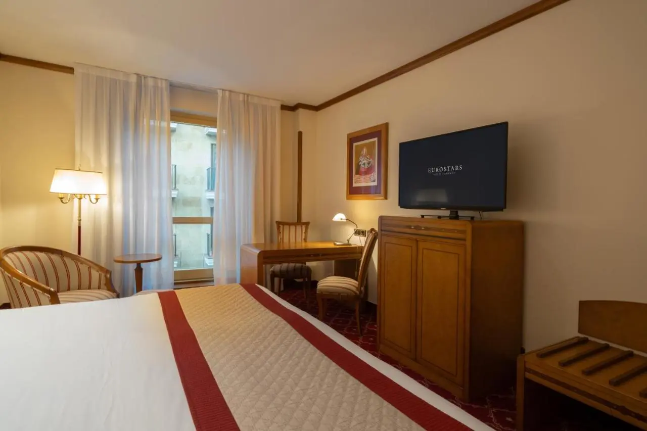 EUROSTARS LAS CLARAS, 