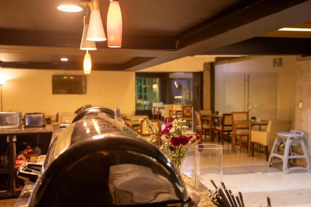 URBAN GREEN HOTEL & SUITES, 