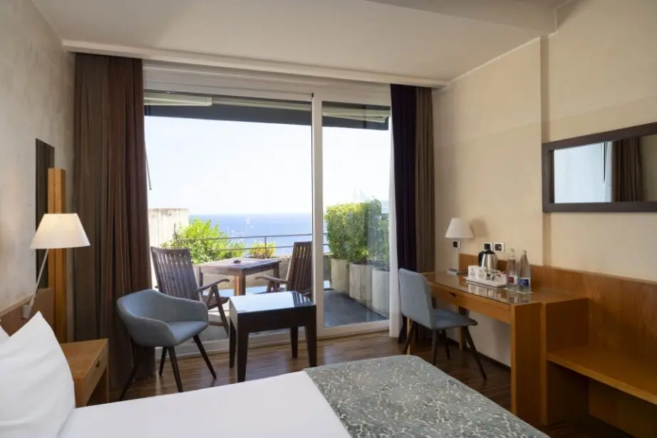 EUROSTARS MONTE TAURO, 