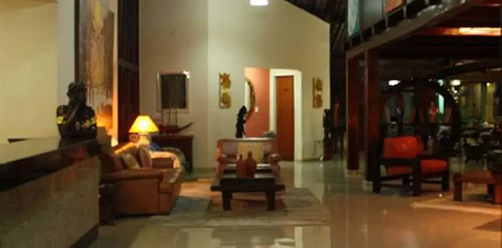 HAPPY HOTEL GIRASSOL, 