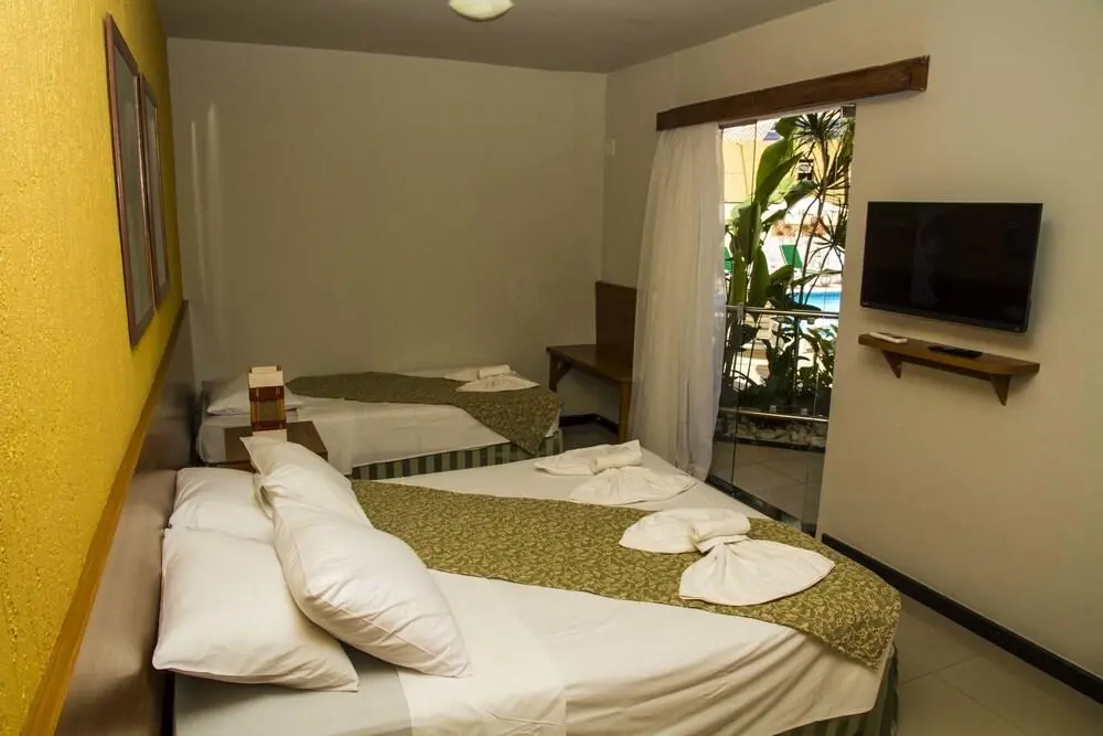 HAPPY HOTEL GIRASSOL, 
