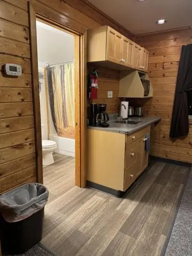 Susitna River Lodging, Suites, 