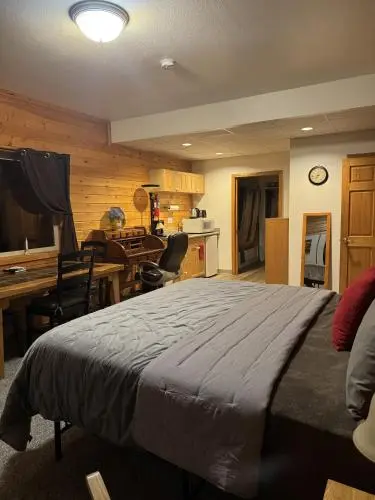 Susitna River Lodging, Suites, 