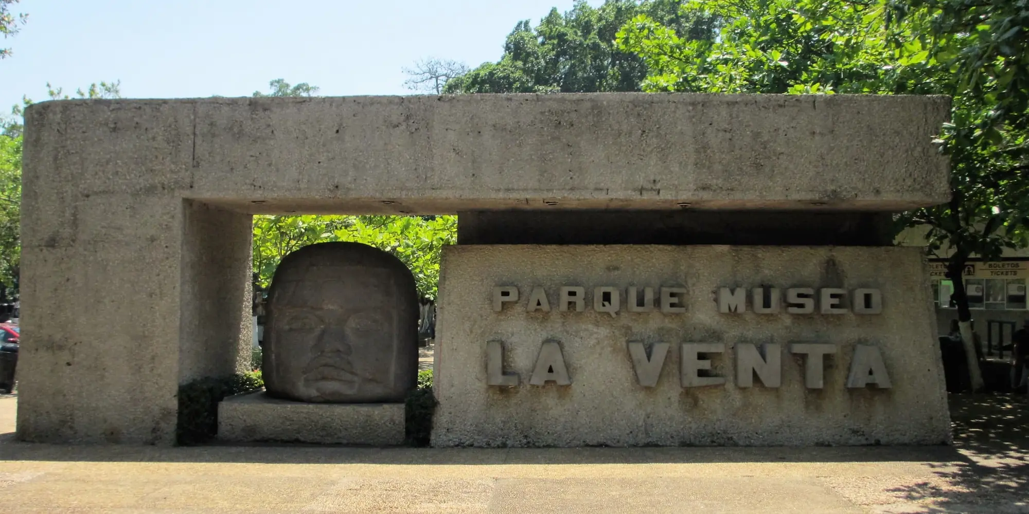 DÍA 07 PARQUE MUSEO LA VENTA – AEROPUERTO DE VILLAHERMOSA