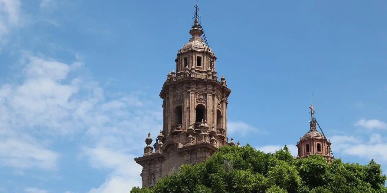 4° giorno – Mercoledì  Morelia / Citta’ del Messico  (295 km)