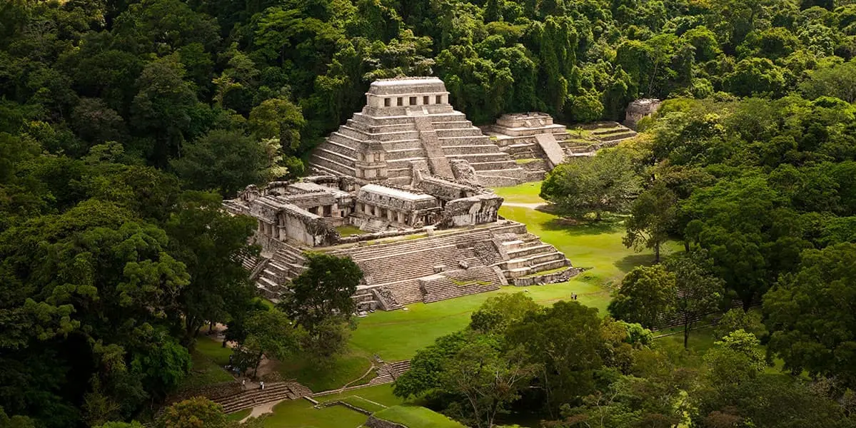 DÍA 9      (MIÉRCOLES)		PALENQUE / CAMPECHE