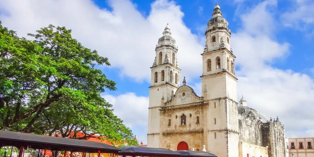Tour of the city of Campeche.