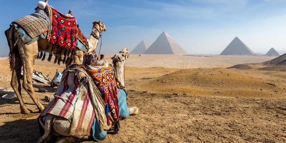 DAY 2 CAIRO – PYRAMIDS – MEMPHIS AND SAKKARA (B, L)