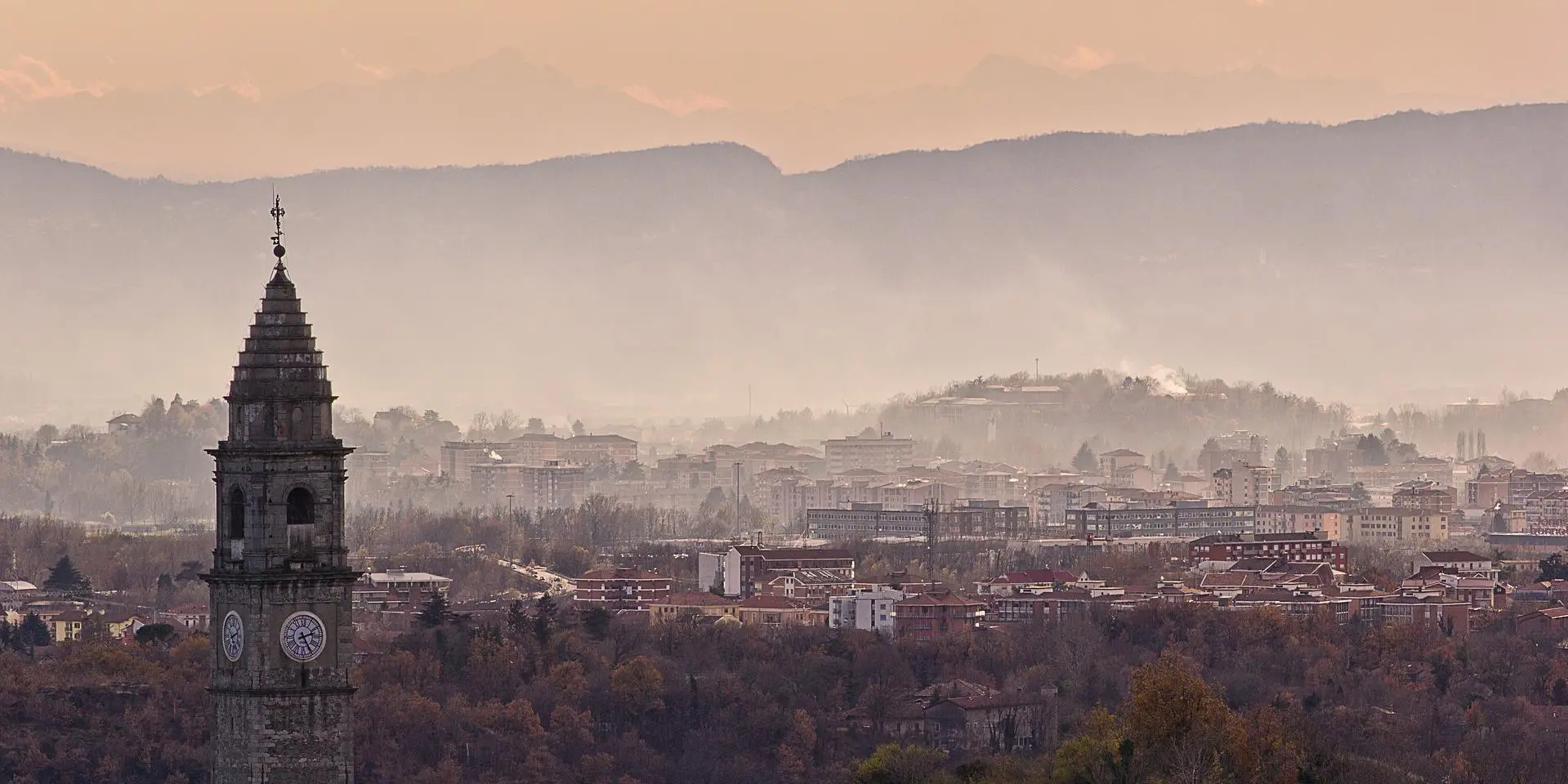 2nd day – IVREA, THE STOVES OF CASTELLAMONTE AND THE CITY OF THE DEVIL