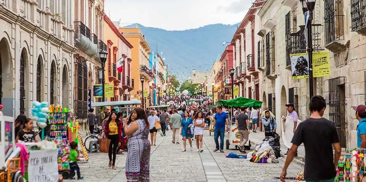 DÍA 06      (DOMINGO)     OAXACA / CIUDAD DE ORIGEN