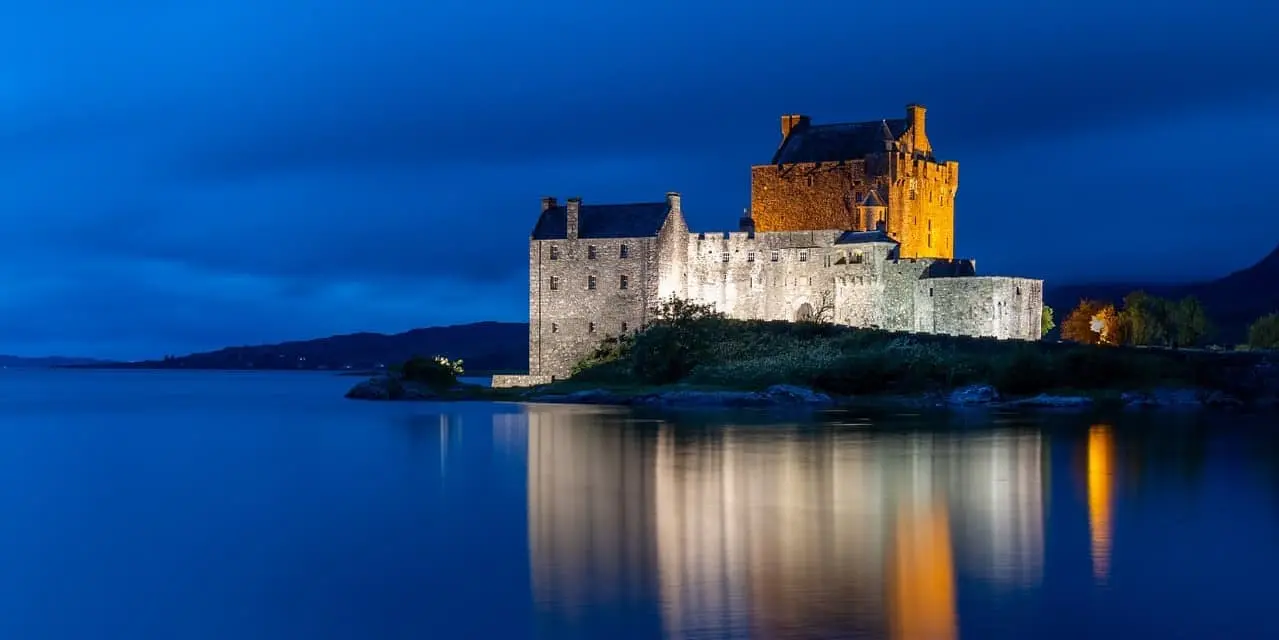 5.  Castello di Eilean Donan e isola di Skye 