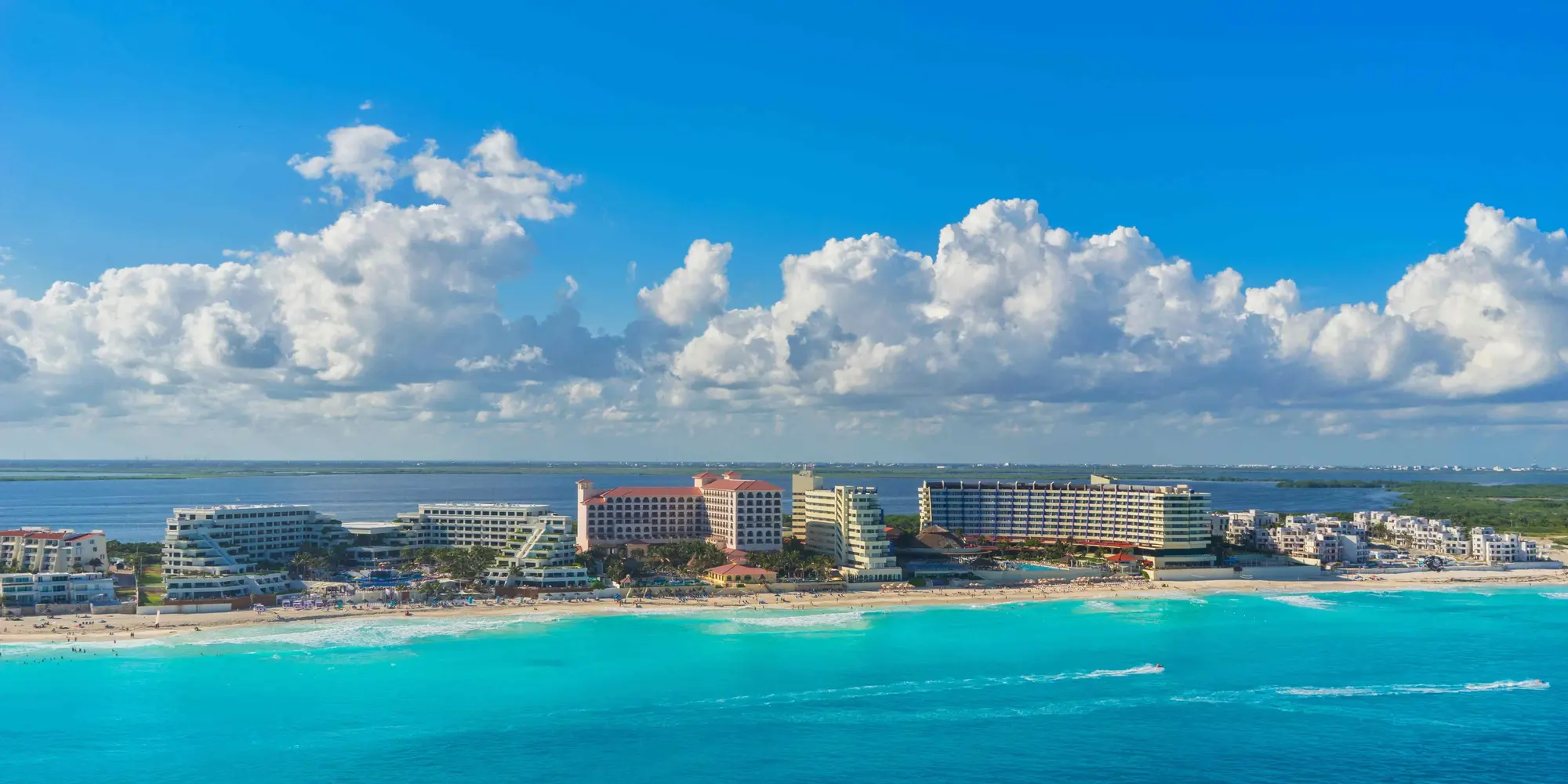 Departure from Cancun to the archaeological site of Ék Balam.