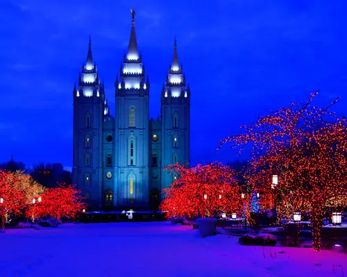 West & Beyond 13 Notti Allargato Italian