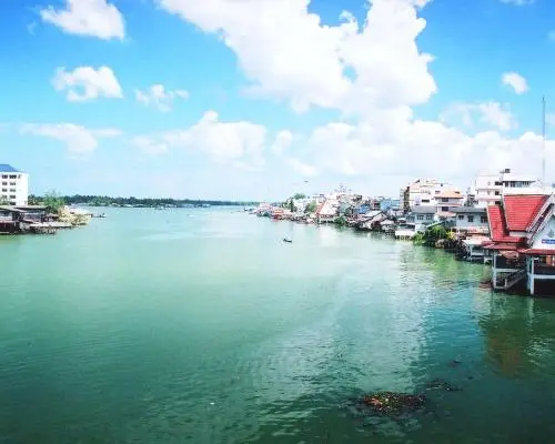 Surat Thani, Tailàndia