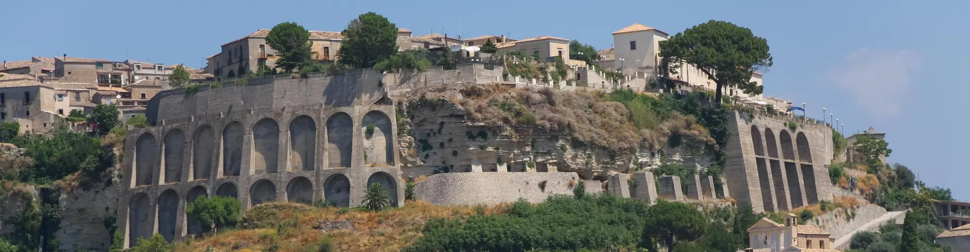ג'ראצ'ה, איטליה