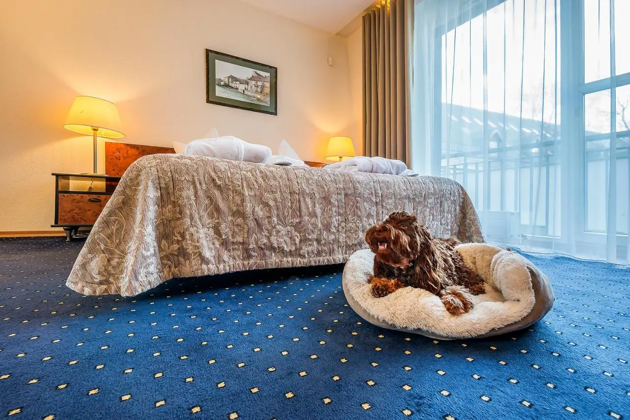 Grata by Centrum Hotels, 