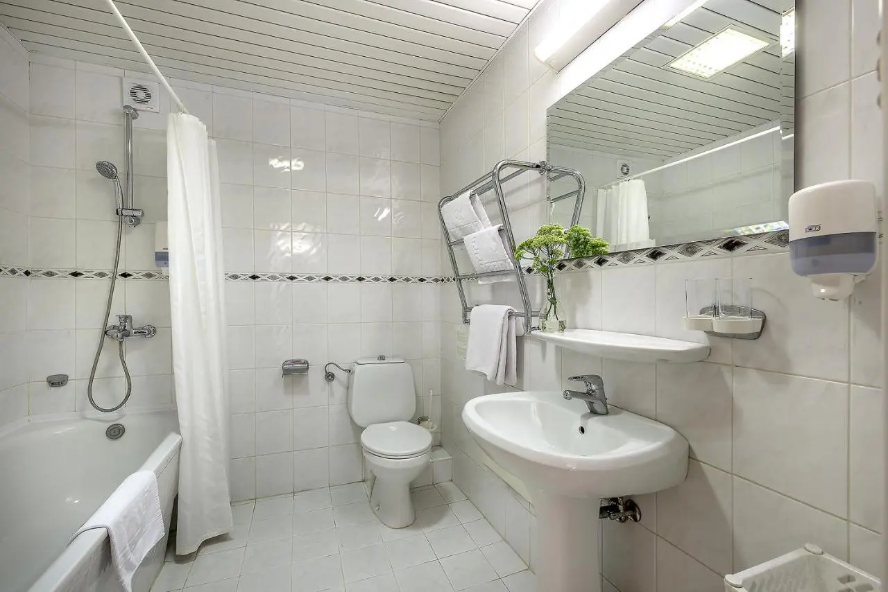 Grata by Centrum Hotels, 