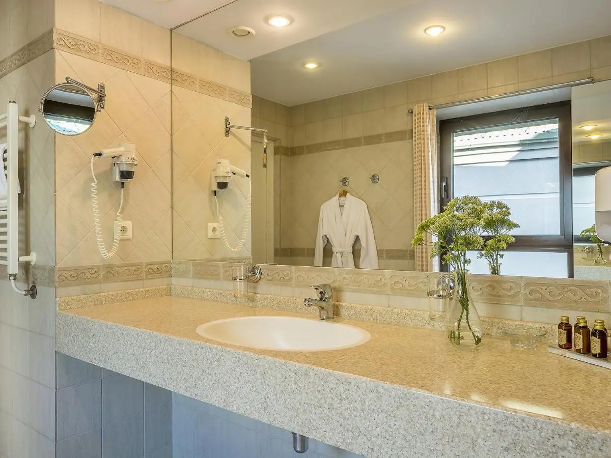 Grata by Centrum Hotels, 