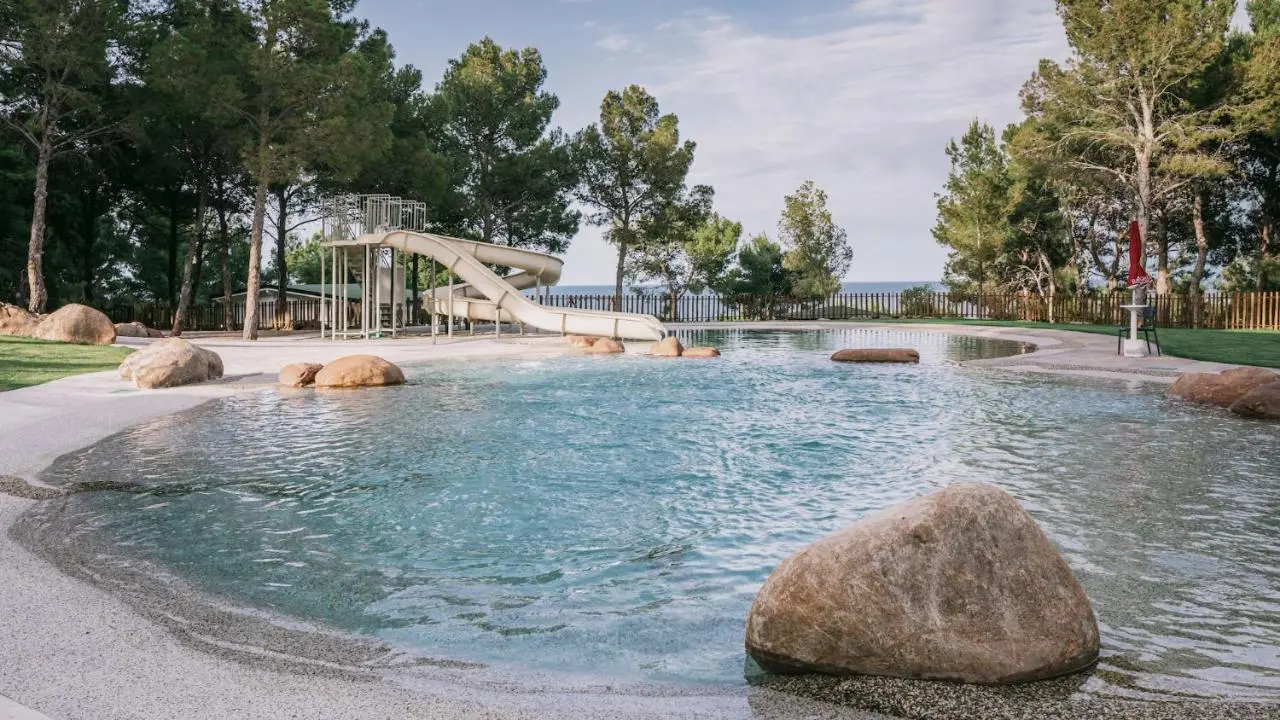 Mangia's Pollina Resort, 