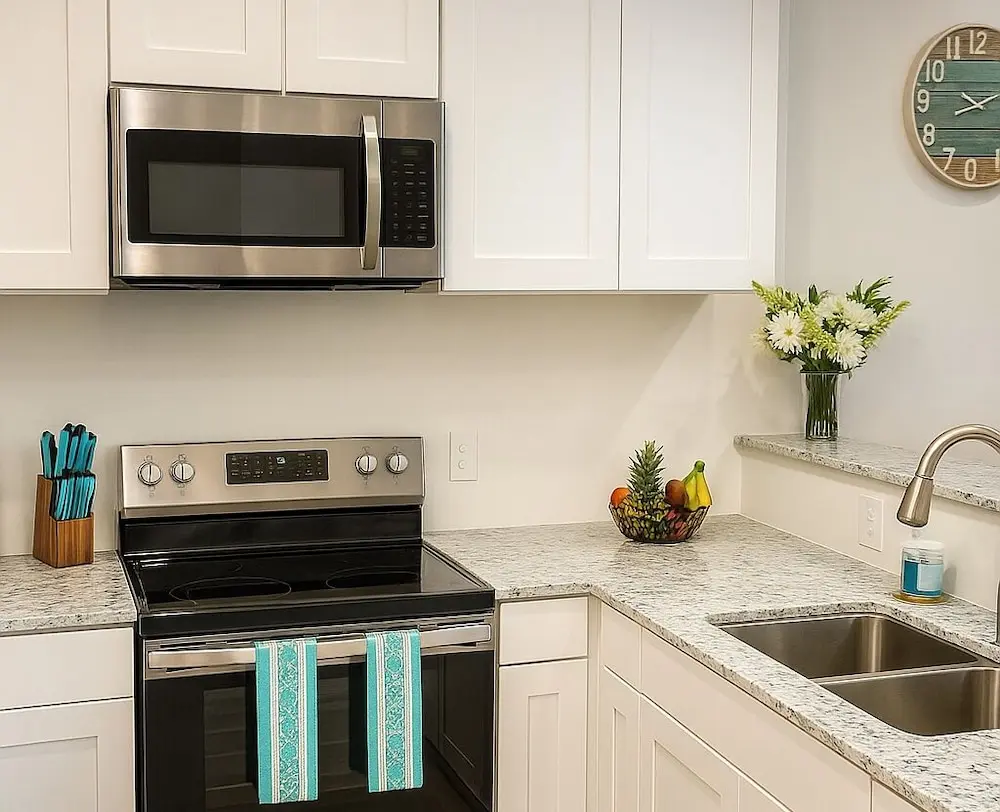 The Suite Life, Private kitchen