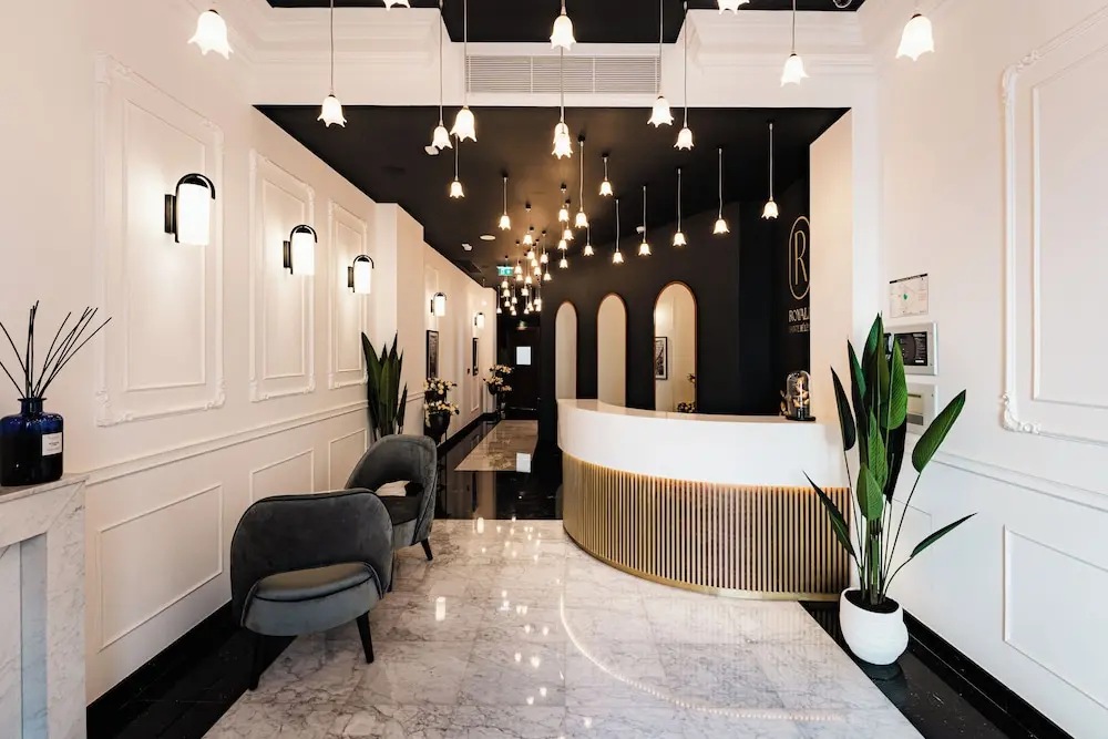 Royale Sainte Hélène Boutique Hotel, Reception