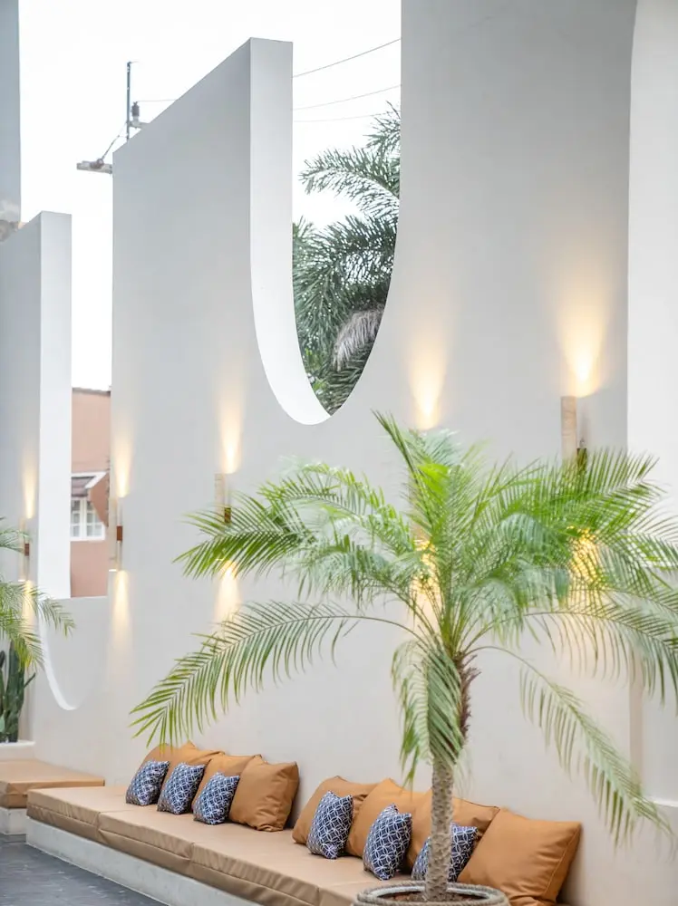 Beston Pattaya, Lobby sitting area