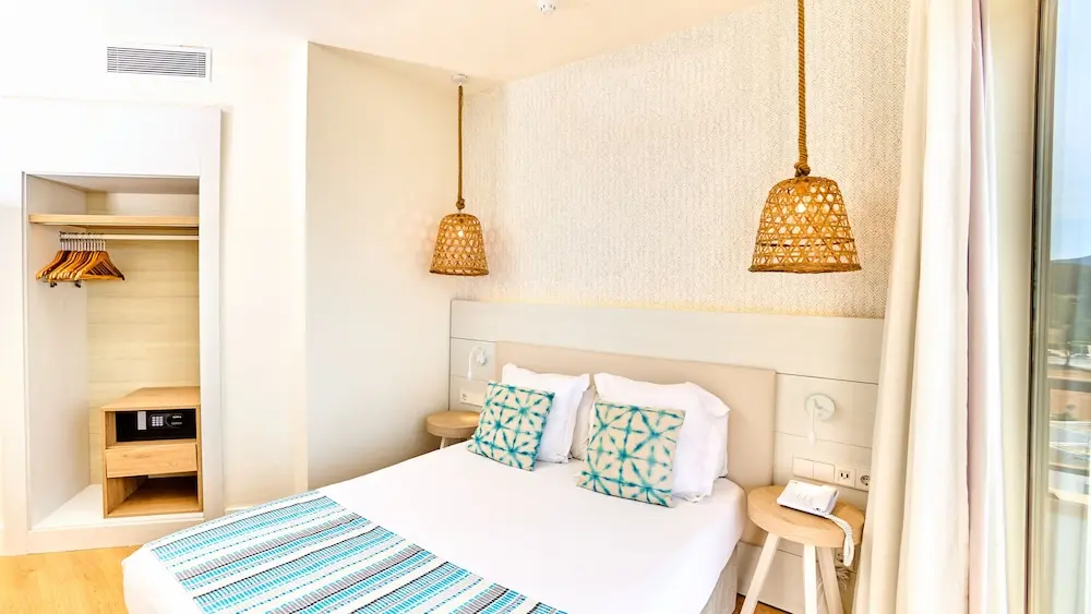 Leonardo Royal Ibiza Santa Eulalia, Room