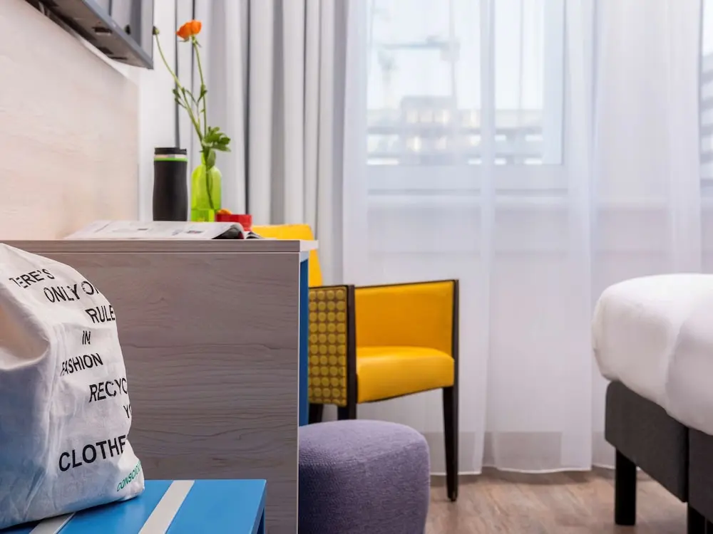 greet Berlin Alexanderplatz, Room