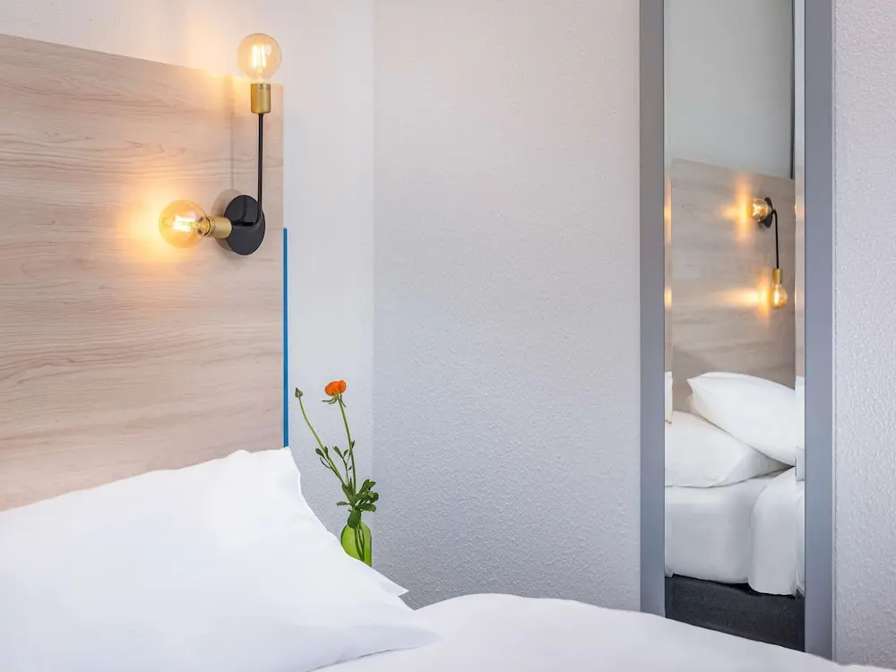 greet Berlin Alexanderplatz, Room