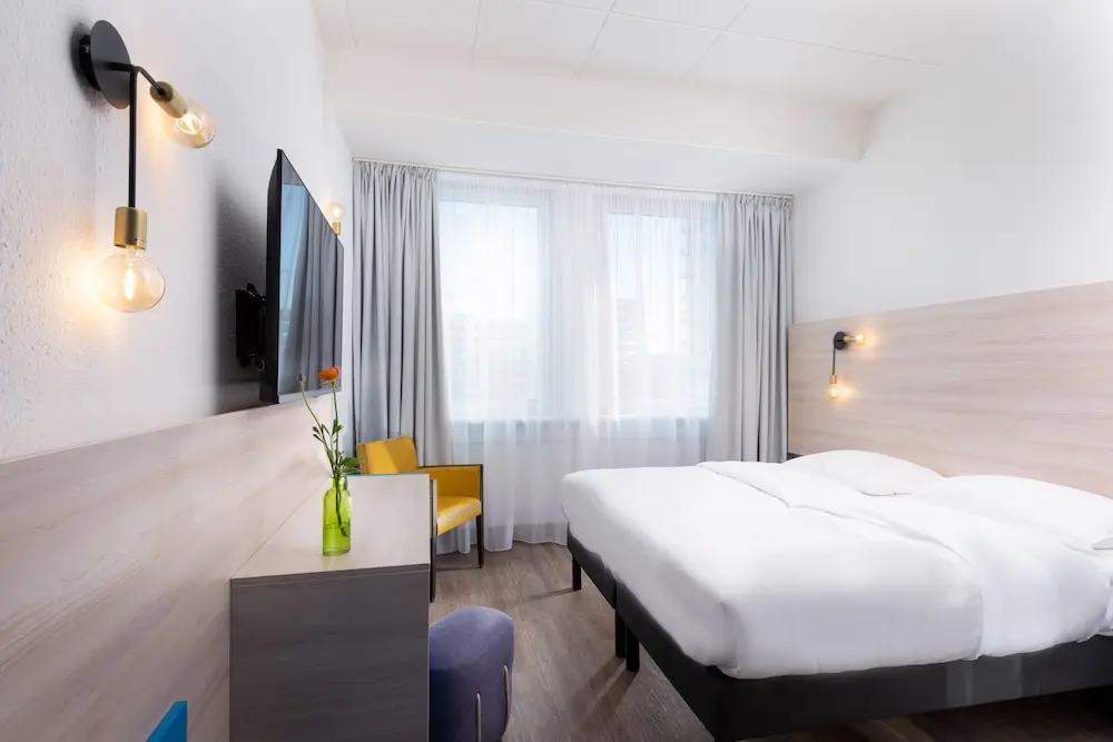 greet Berlin Alexanderplatz, Living area
