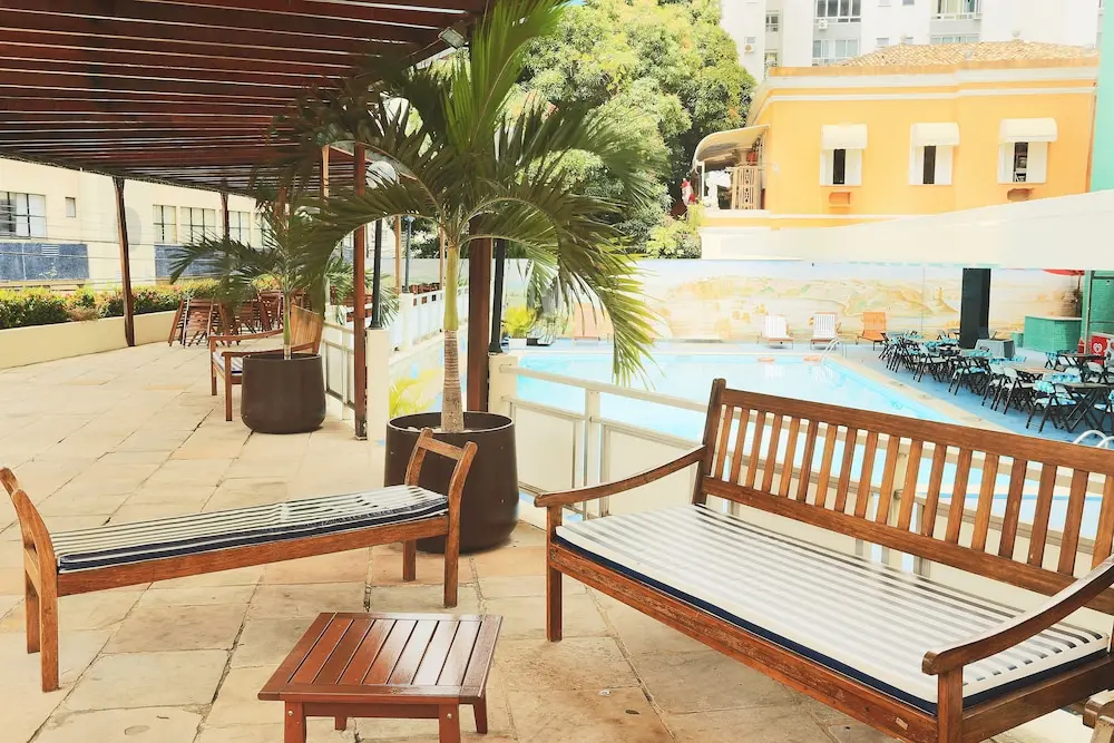Rede Andrade Barra, Lobby lounge